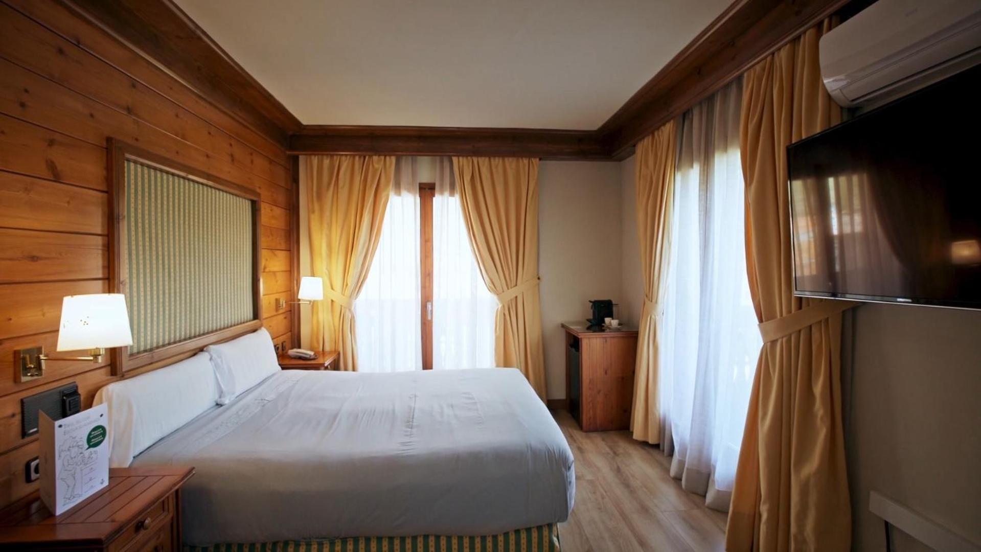 Hotel Grevol Spa كامبروذون المظهر الخارجي الصورة
