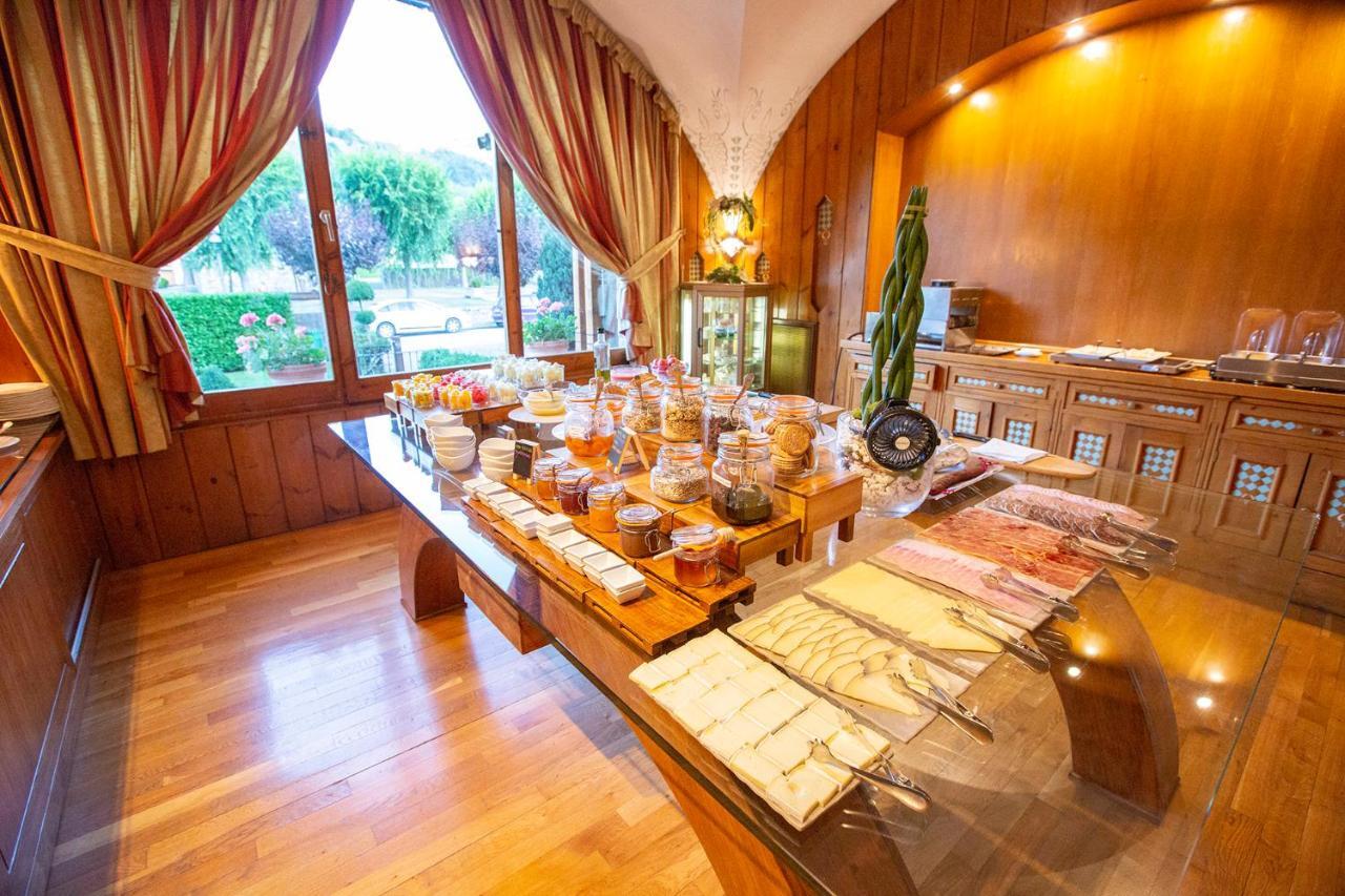 Hotel Grevol Spa كامبروذون المظهر الخارجي الصورة